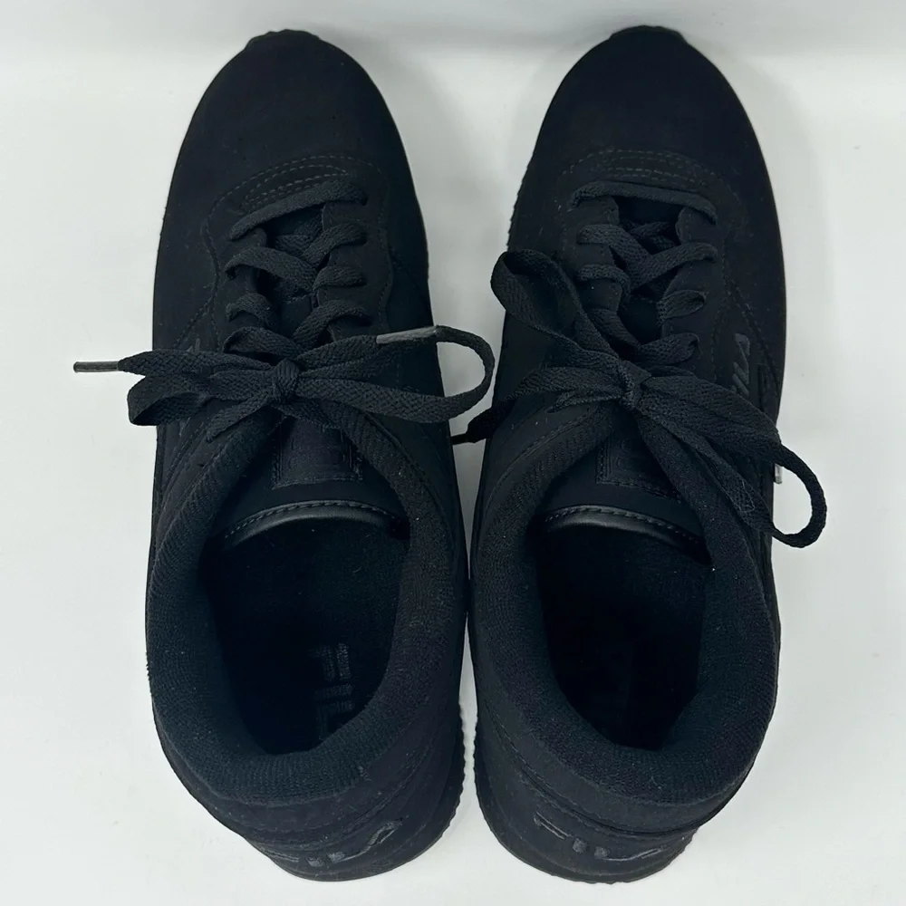 NEW Fila Women's Machu 2 Black Walking Shoe Sneaker Size 10 New without box